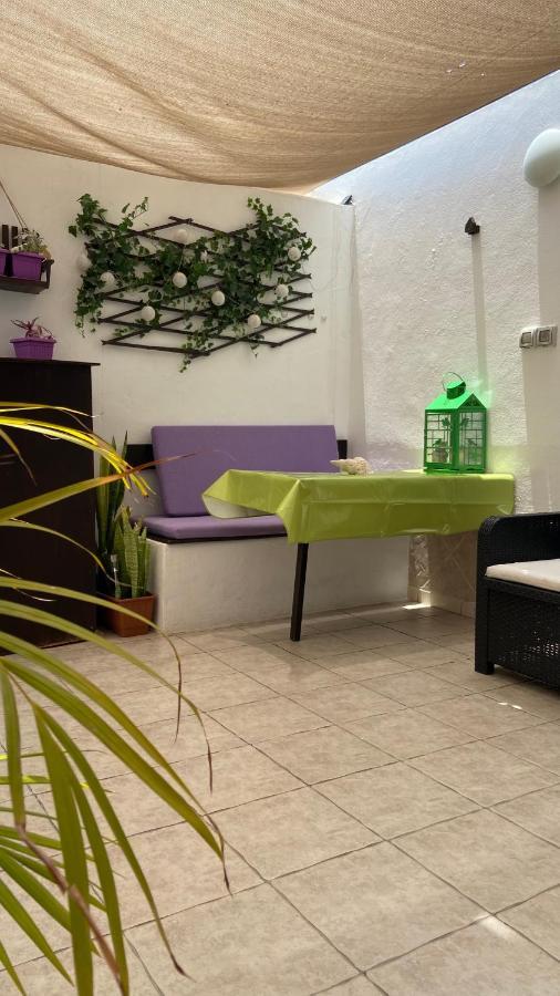Mini House Nane Apartment ปลายาออนดา ภายนอก รูปภาพ